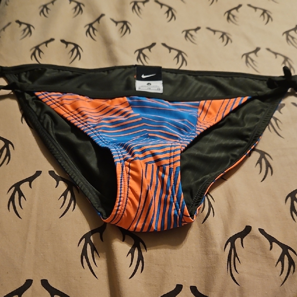 Nike Women's Black and Striped Swim Bikini Bottom